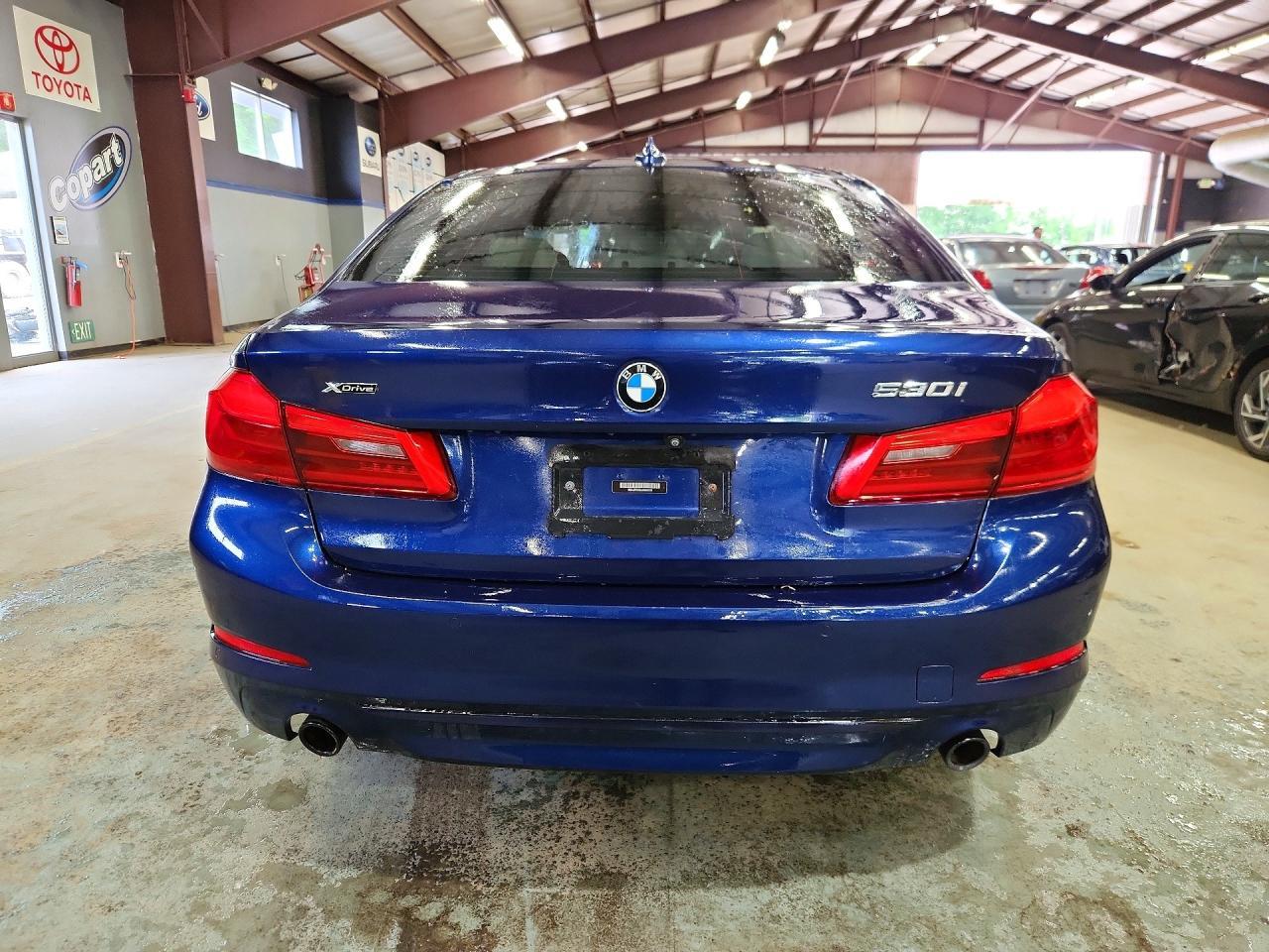 2020 BMW 530 Xi - Image 6