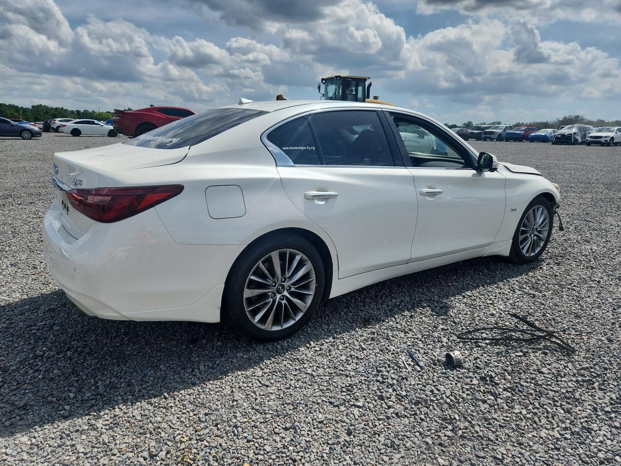 2018 Infiniti Q50 3.0T Luxe - Image 3