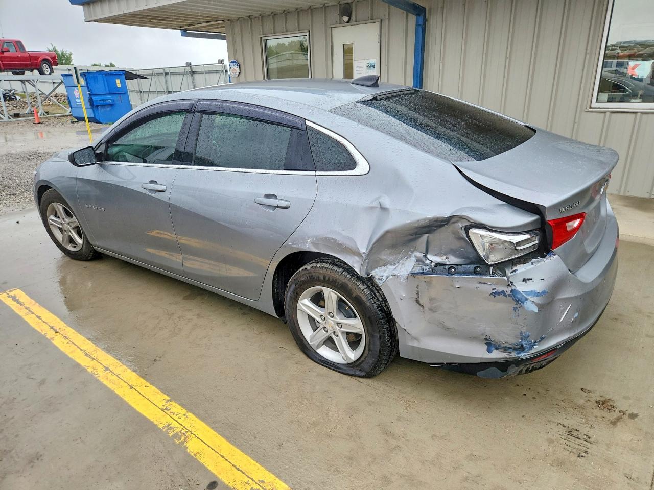 2025 Chevrolet Malibu Ls - Фото 2