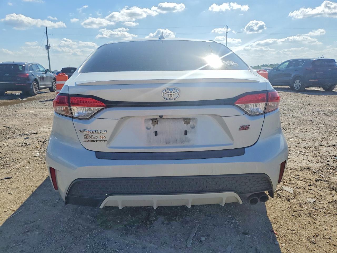 2022 Toyota Corolla Se - Image 6