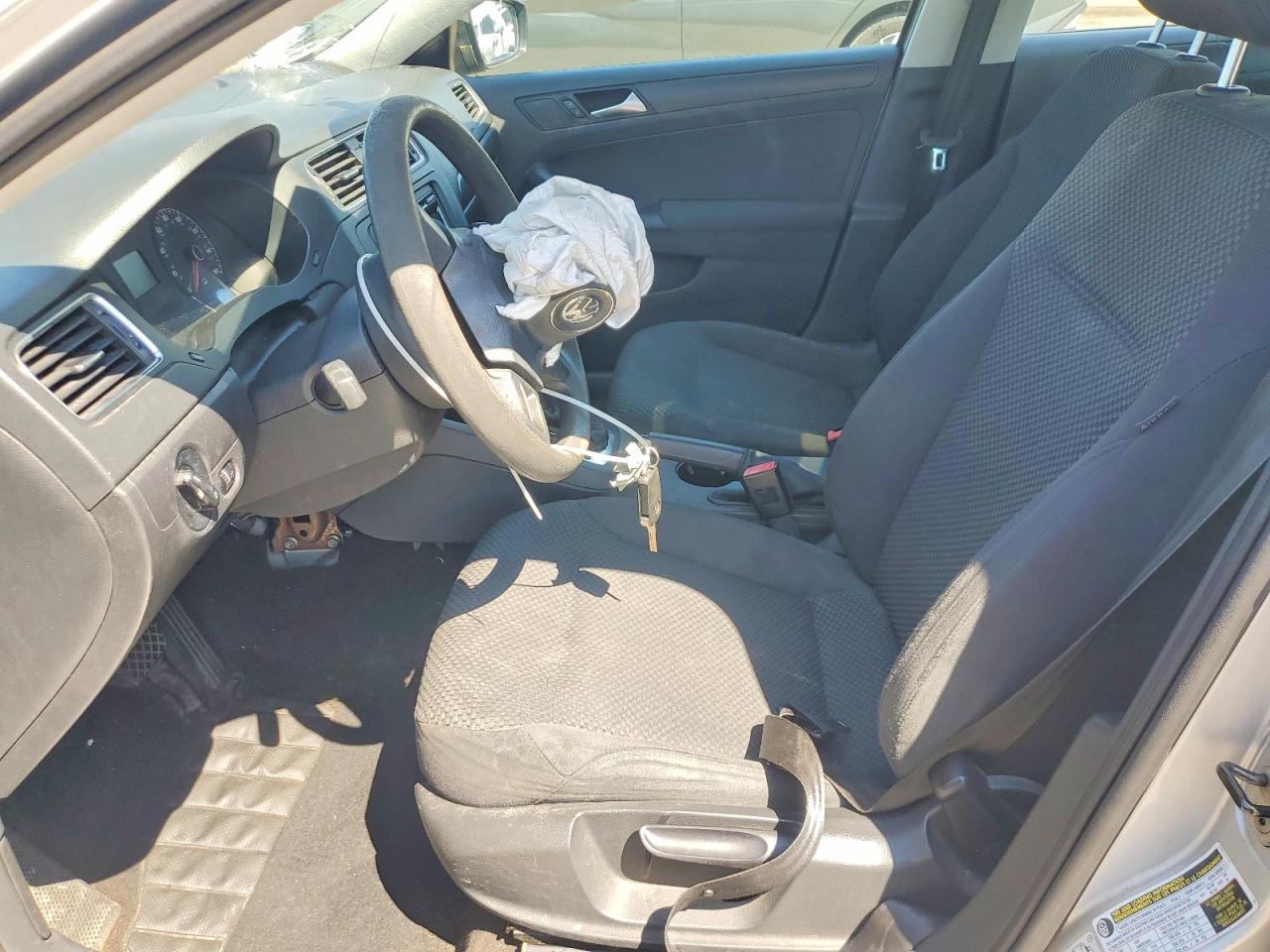 2012 Volkswagen Jetta 2.0T Option Package 2 - Image 7