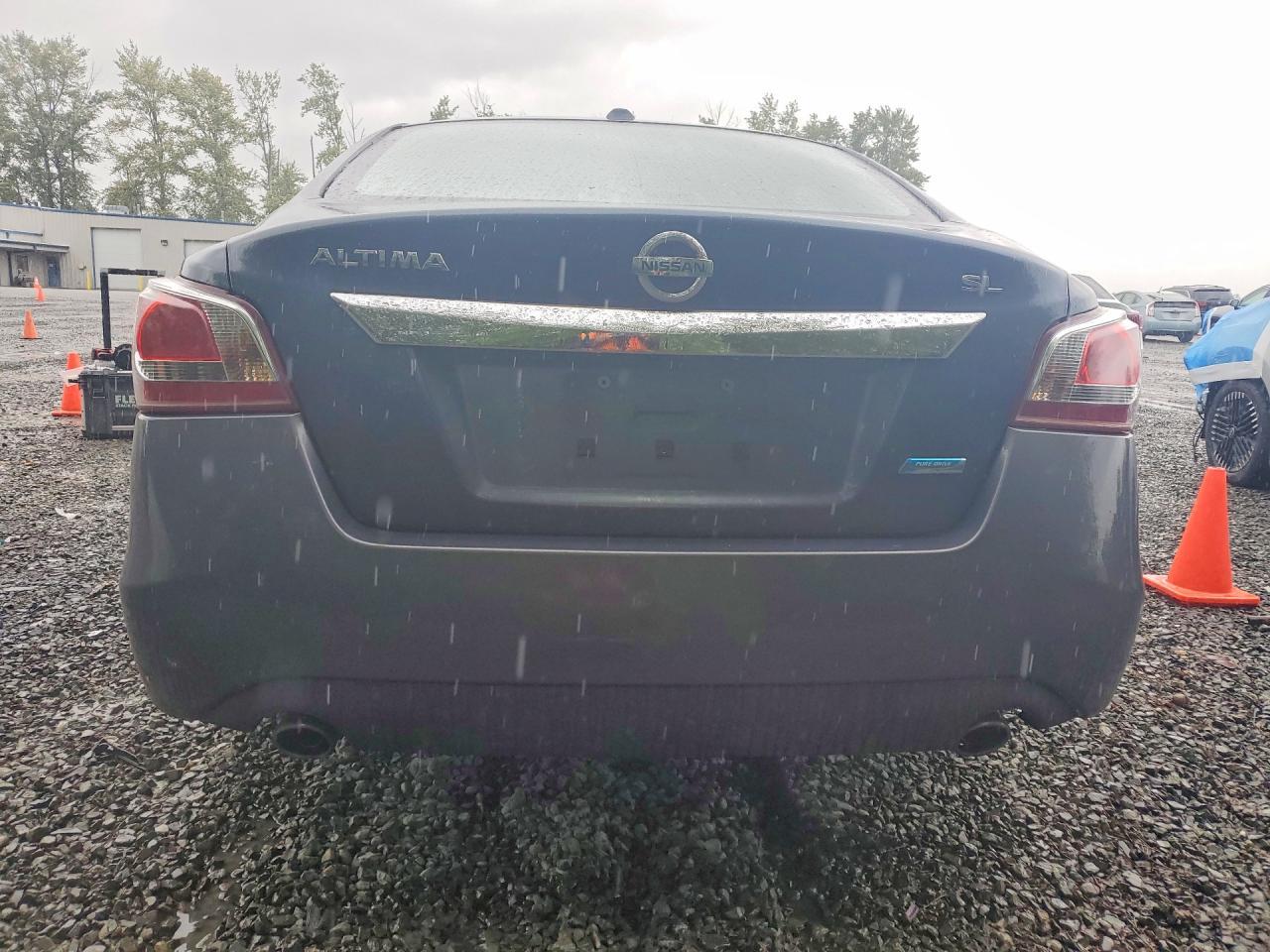 2013 Nissan Altima 2.5 - Image 6