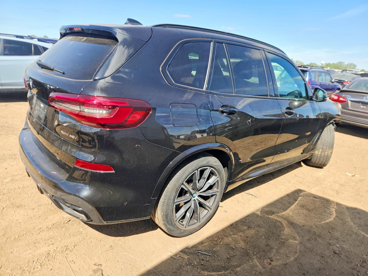 2022 BMW X5 xDrive40I - Фото 3
