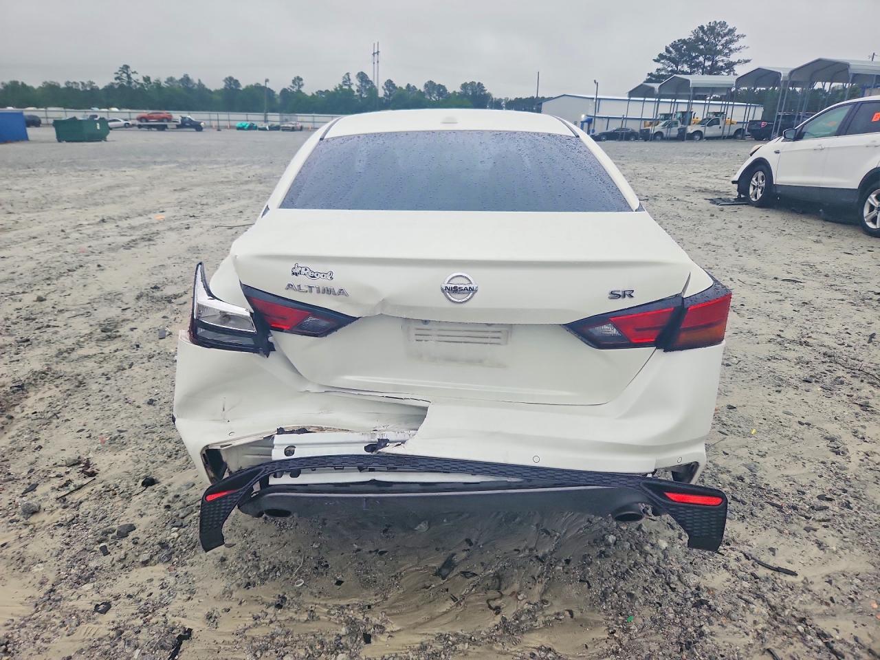 2020 Nissan Altima Sr - Фото 6