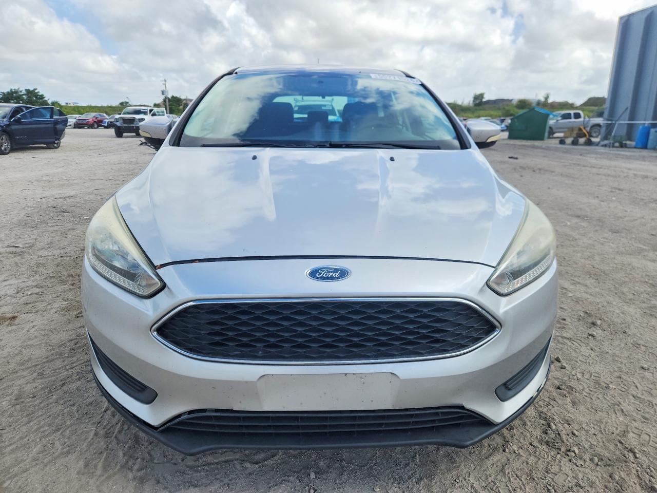 2016 Ford Focus Se - Фото 5