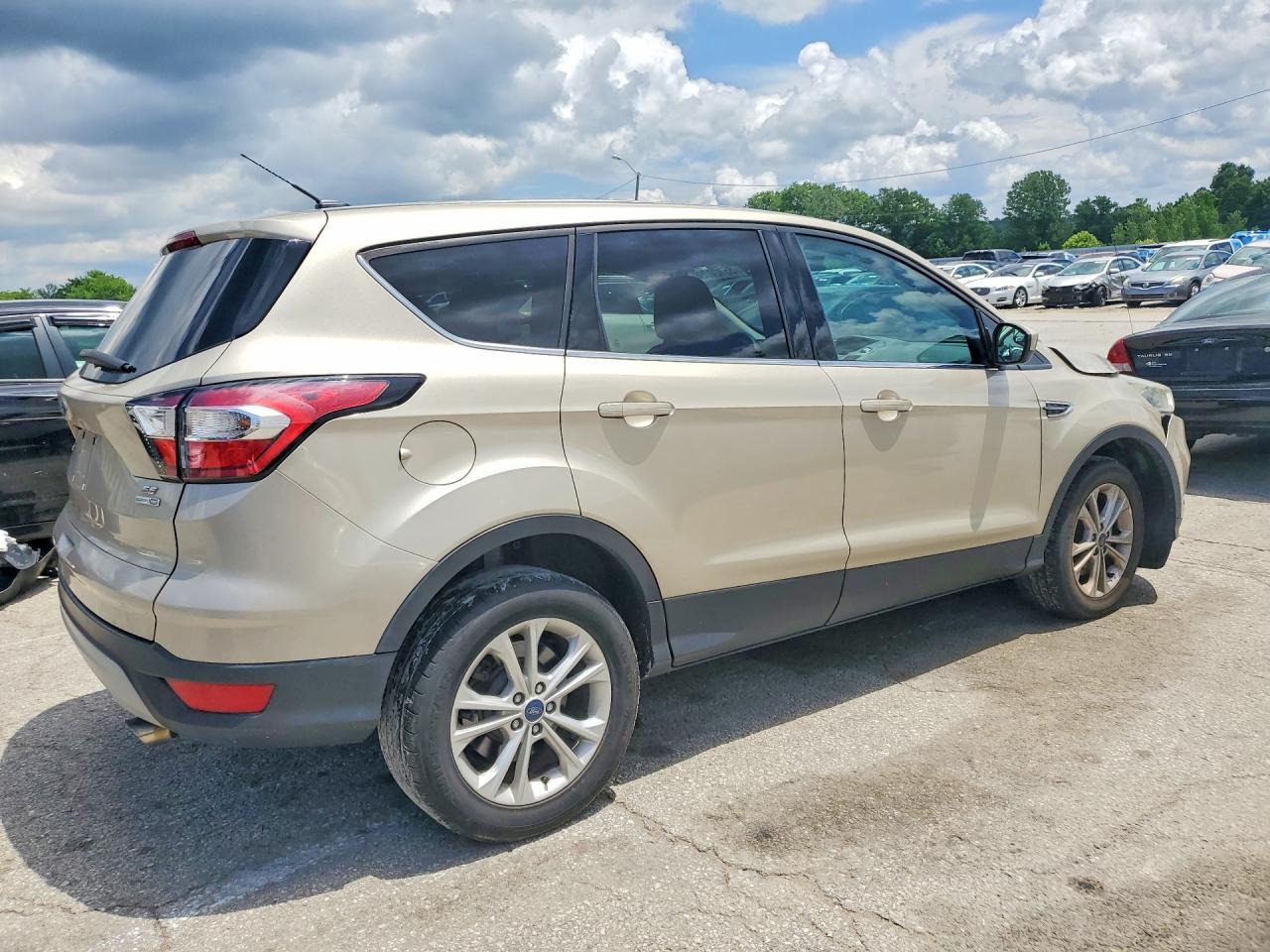 2017 Ford Escape Se - Image 3