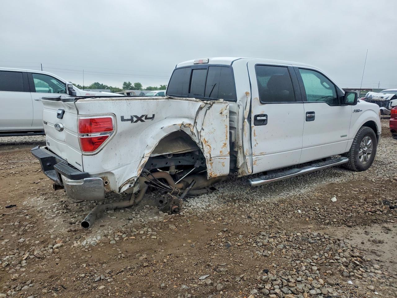 2014 Ford F150 Supercrew - Image 3
