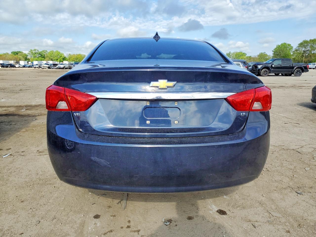 2019 Chevrolet Impala Lt - Image 6
