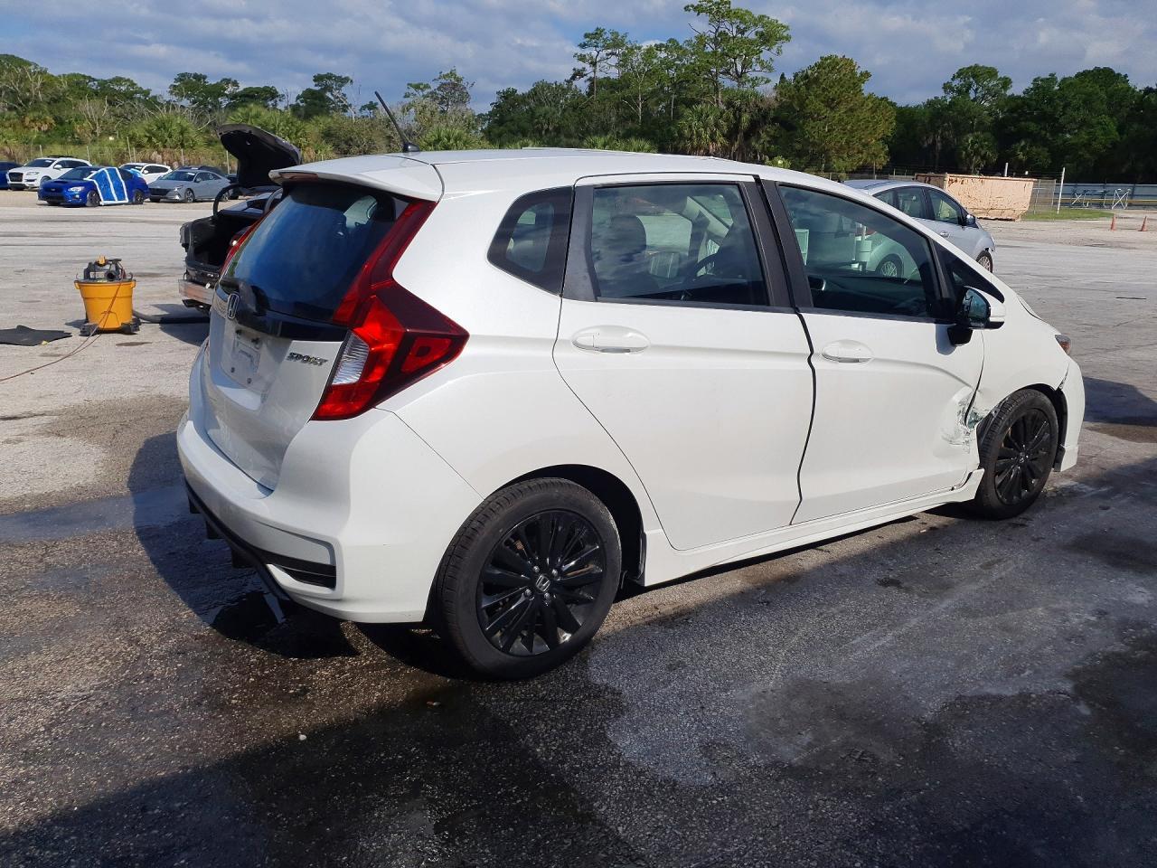 2018 Honda Fit Sport - Фото 3