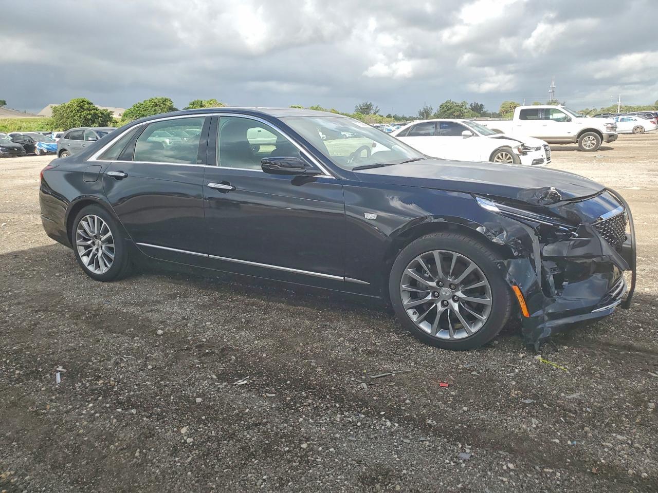 2019 Cadillac Ct6 Platinum Csav - Фото 4