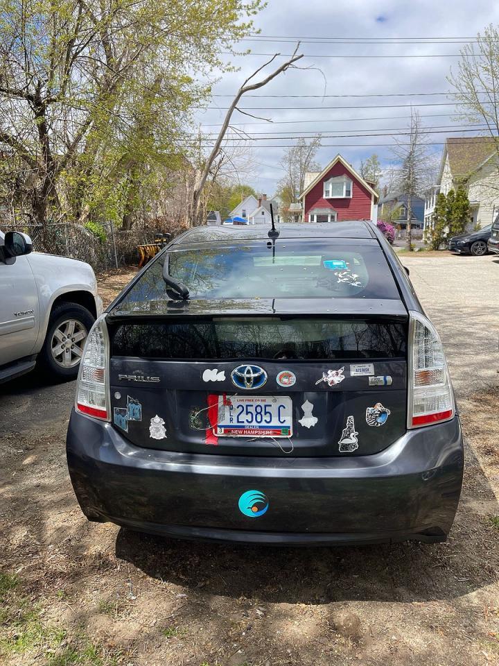 2011 Toyota Prius Two - Фото 4