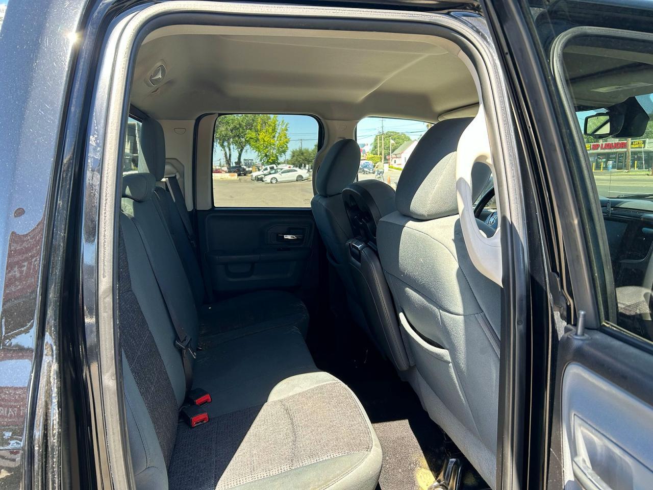 2015 Ram 1500 Slt - Image 6