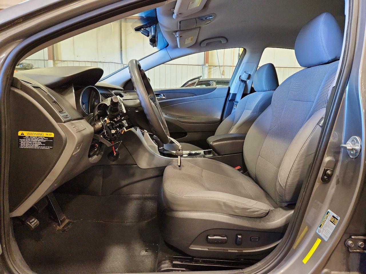 2014 Hyundai Sonata Gls - Image 7