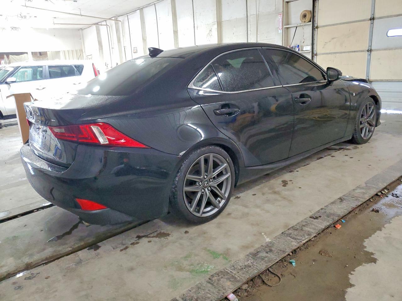 2014 Lexus Is 250 - Image 3