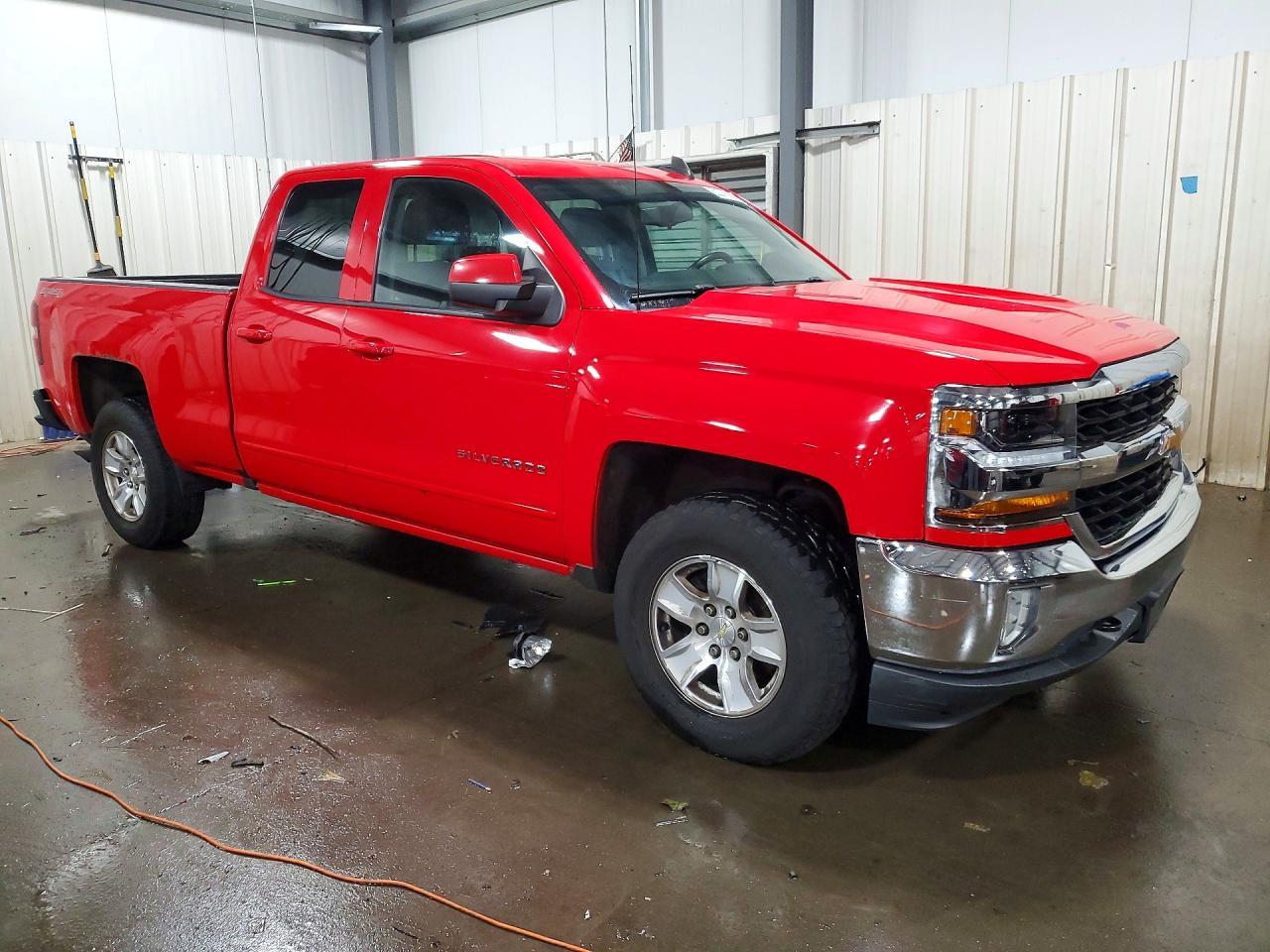 2017 Chevrolet Silverado K1500 Lt - Image 4