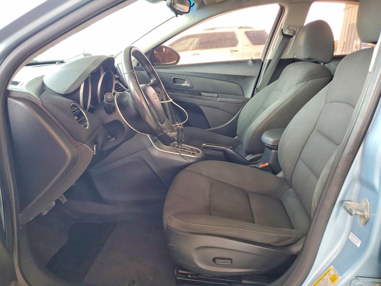 2012 Chevrolet Cruze Lt - Image 7