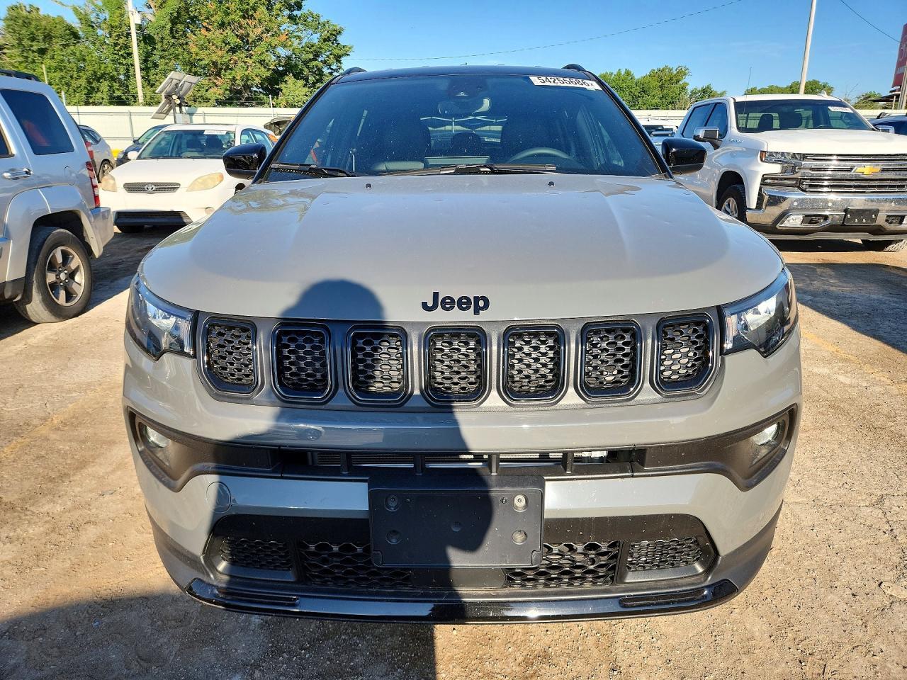2024 Jeep Compass Latitude - Image 5