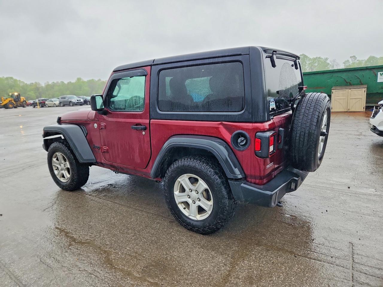 2021 Jeep Wrangler Sport - Фото 2