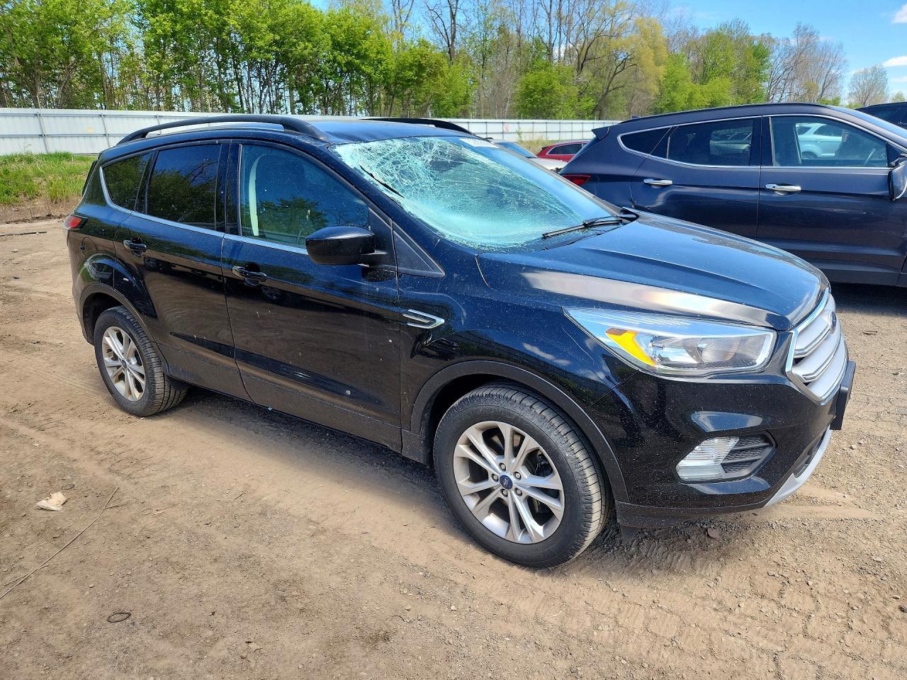 2018 Ford Escape Se - Фото 4