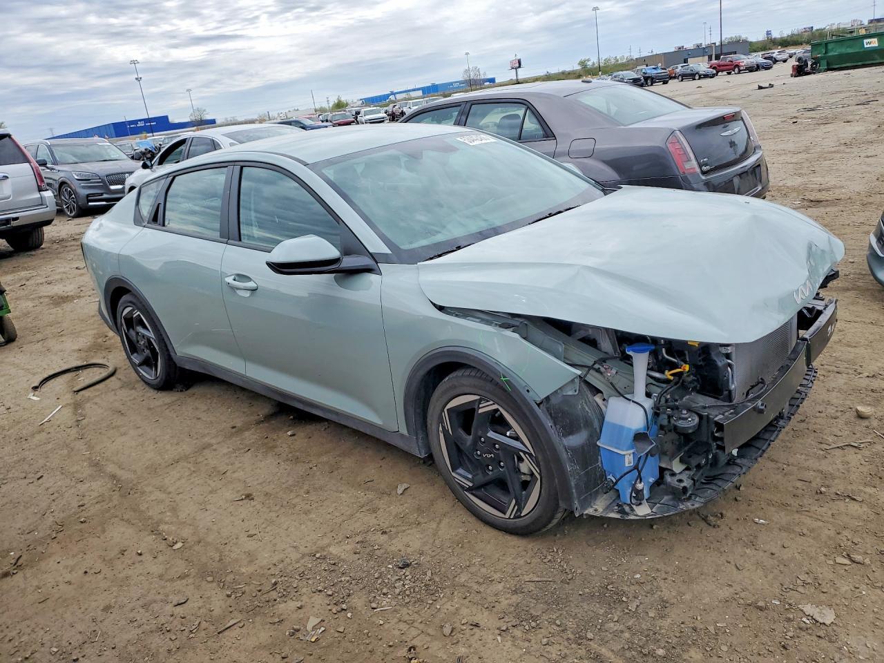 2025 Kia K4 Ex - Image 4