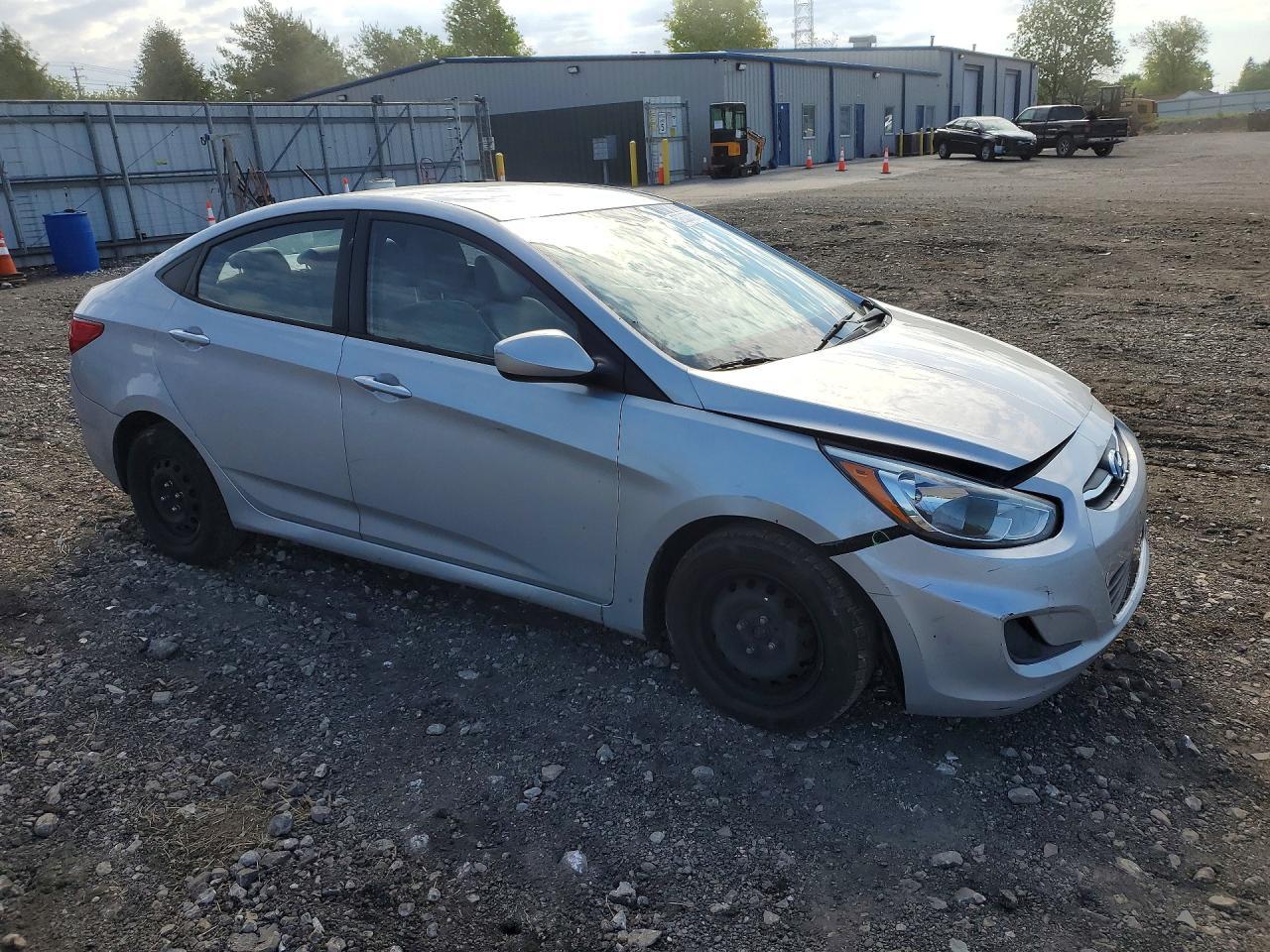 2015 Hyundai Accent Gls - Фото 4