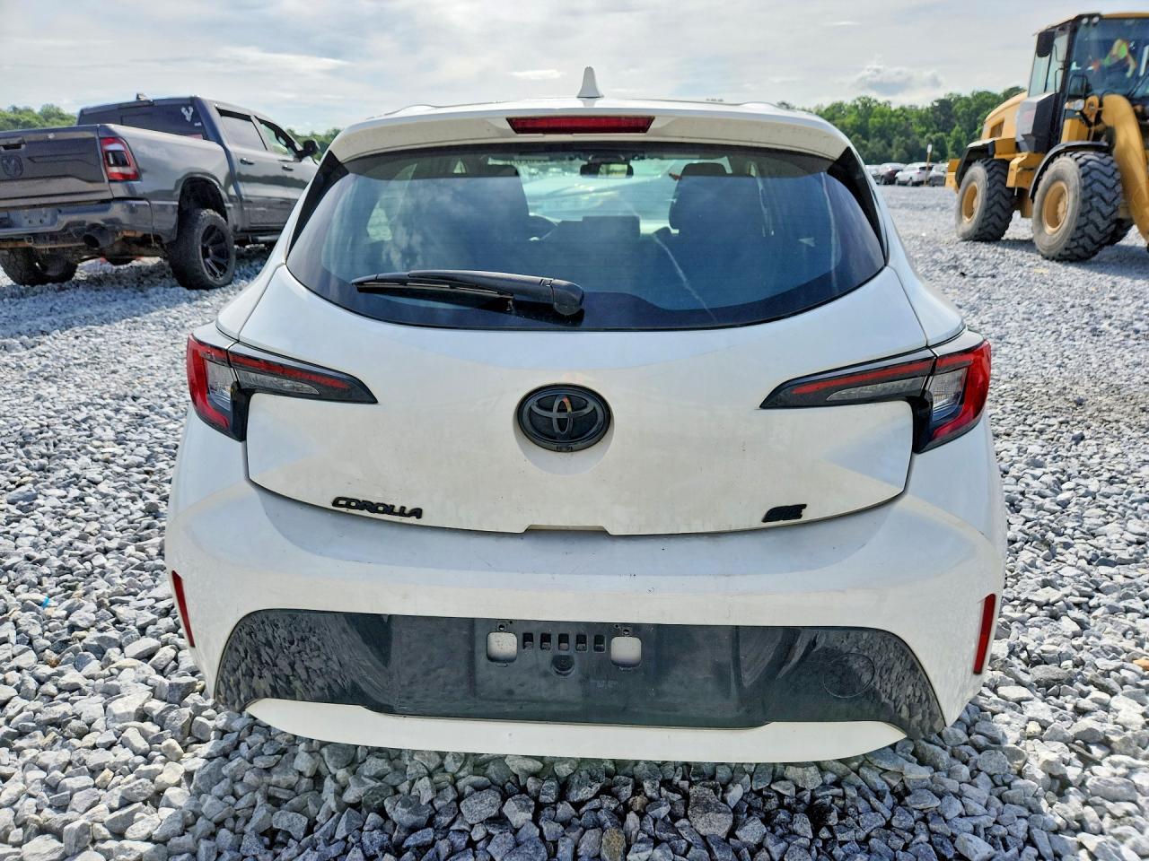 2023 Toyota Corolla Hatchback Se - Image 6