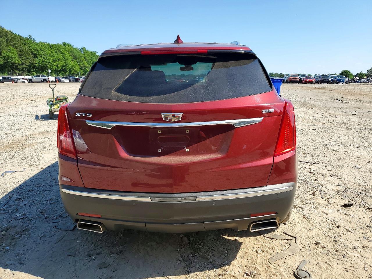 2017 Cadillac Xt5 Premium Luxury - Image 6
