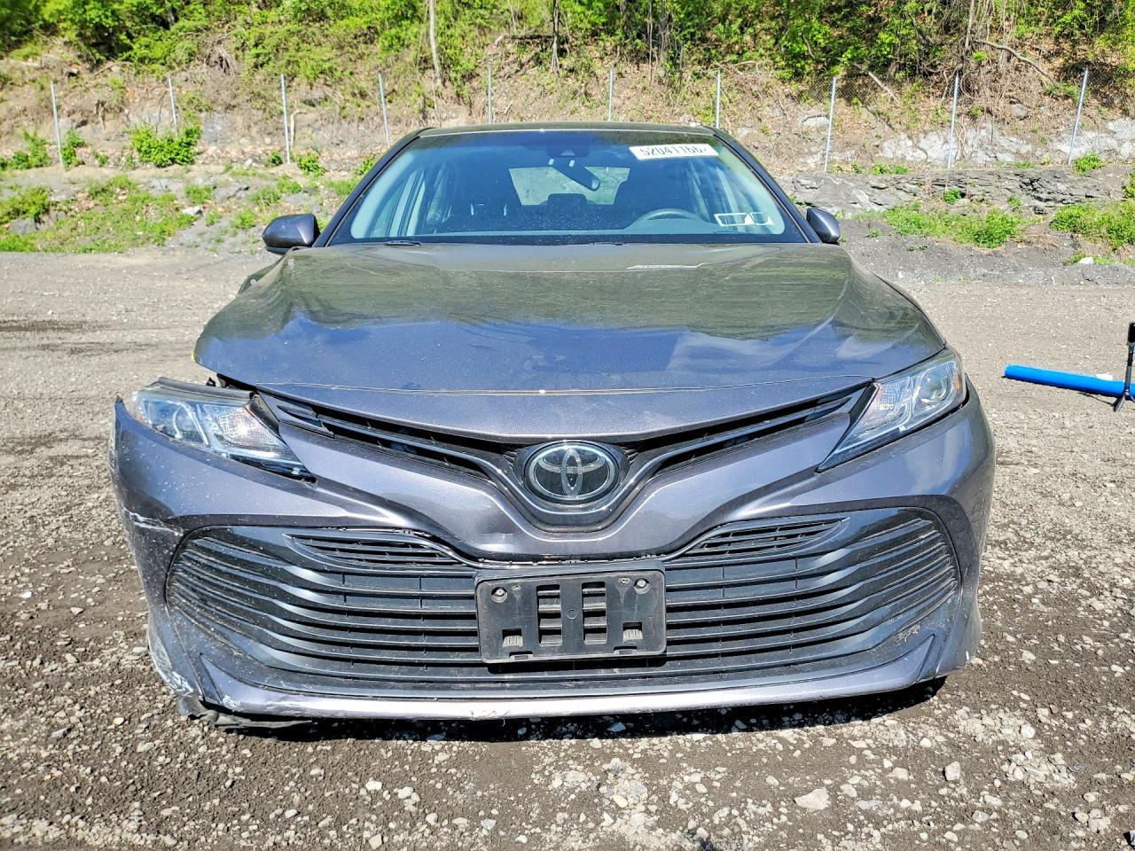 2018 Toyota Camry Le - Фото 5