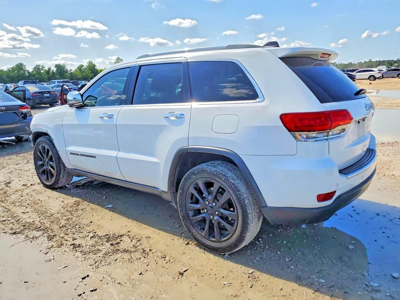 2019 Jeep Grand Cherokee Limited - Image 2