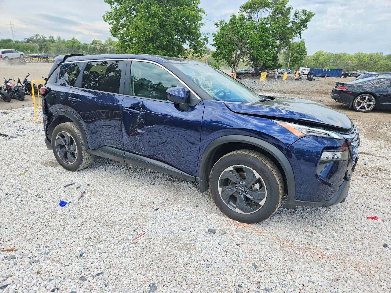 2025 Nissan Rogue Sv - Фото 4