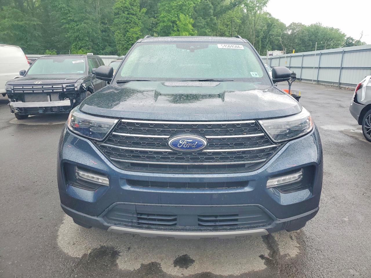 2023 Ford Explorer Xlt - Фото 5