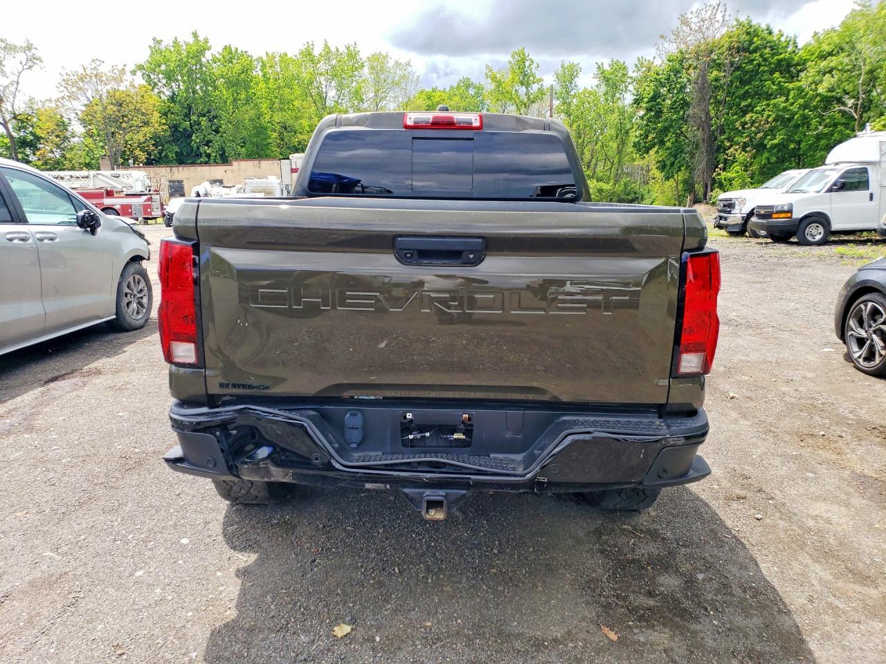 2023 Chevrolet Colorado Trail Boss - Image 6