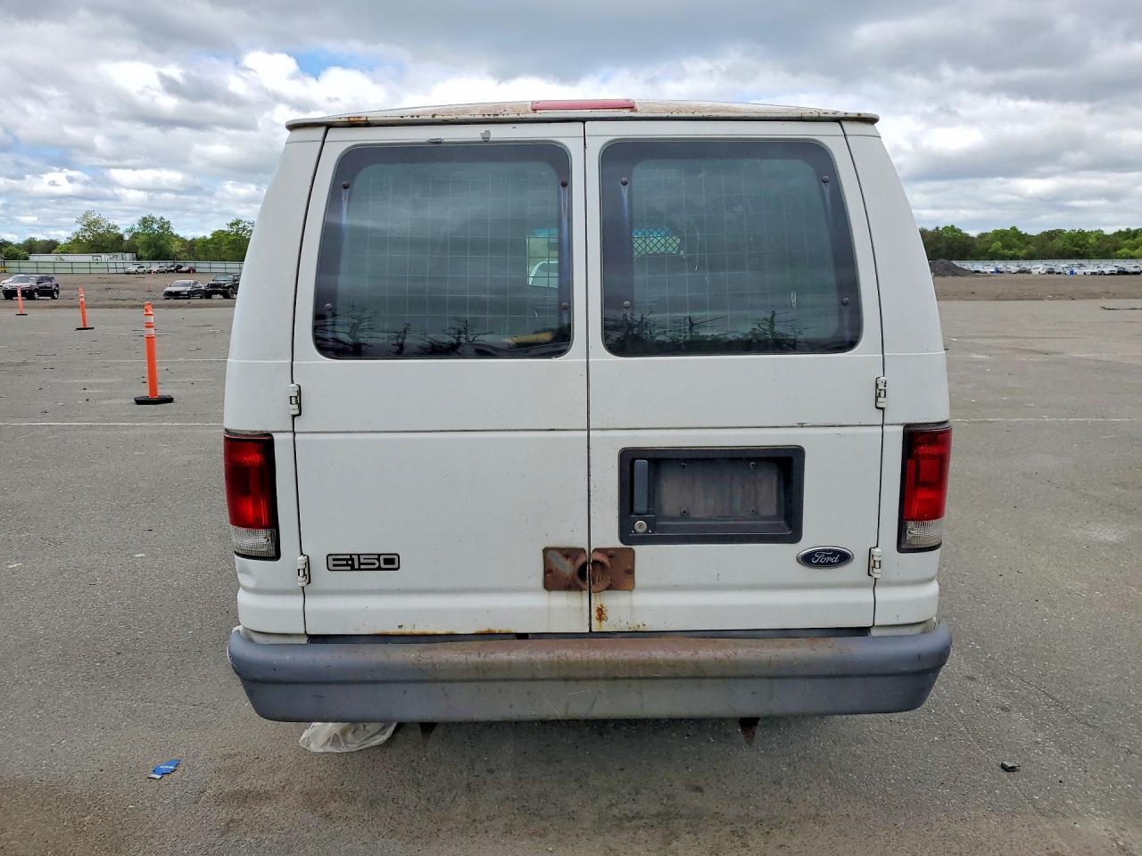 2005 Ford F-150 Delivery Van - Image 6