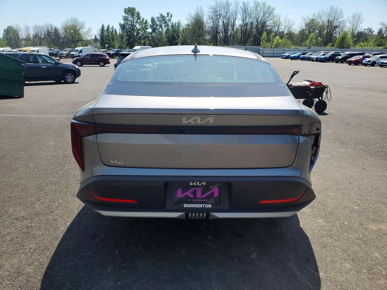 2025 Kia K4 Ex - Image 6