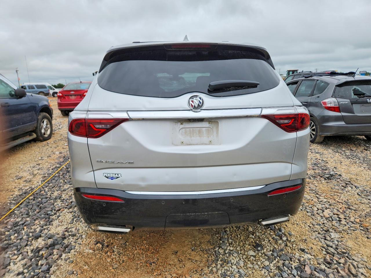 2022 Buick Enclave Premium - Image 6