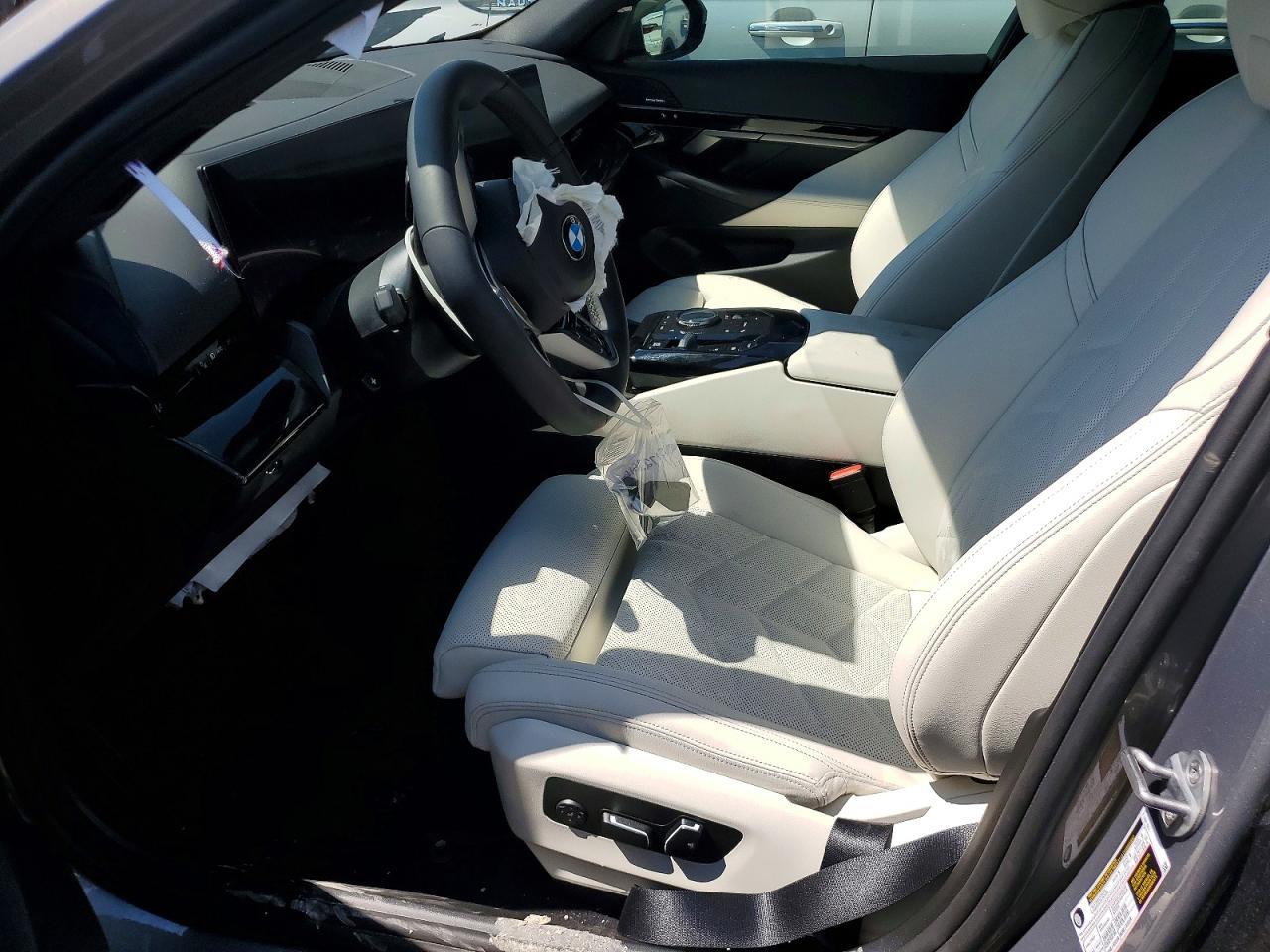 2026 BMW 530 I - Image 7