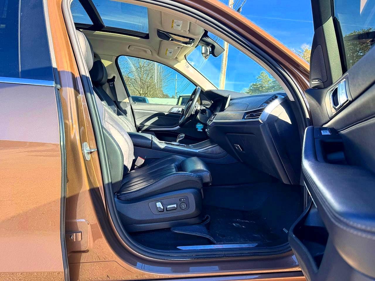 2020 BMW X7 xDrive40I - Фото 5