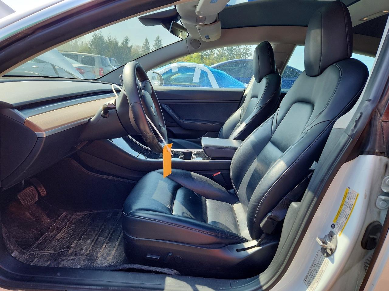 2020 Tesla Model 3 - Фото 7