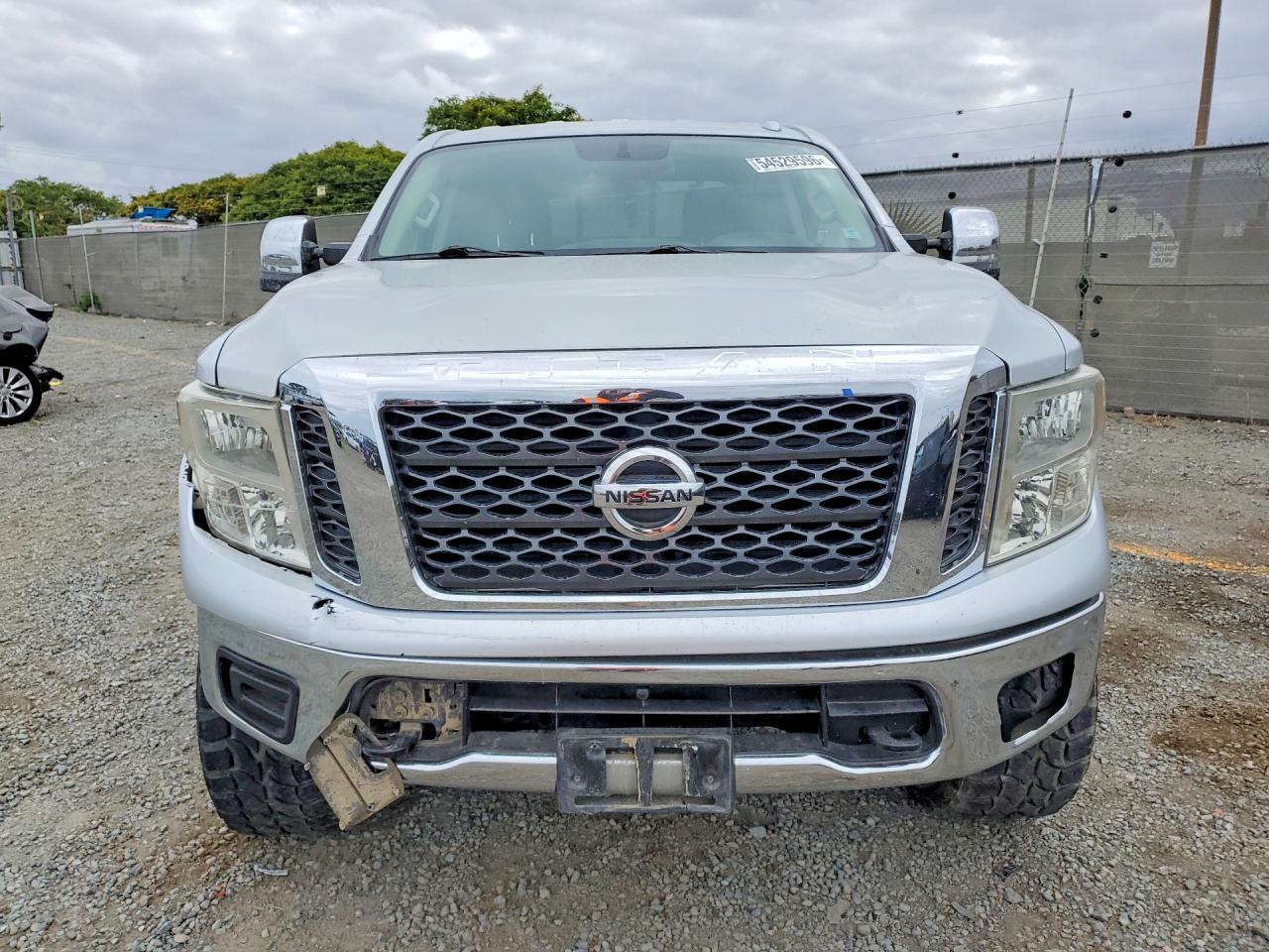2018 Nissan Titan S - Image 5