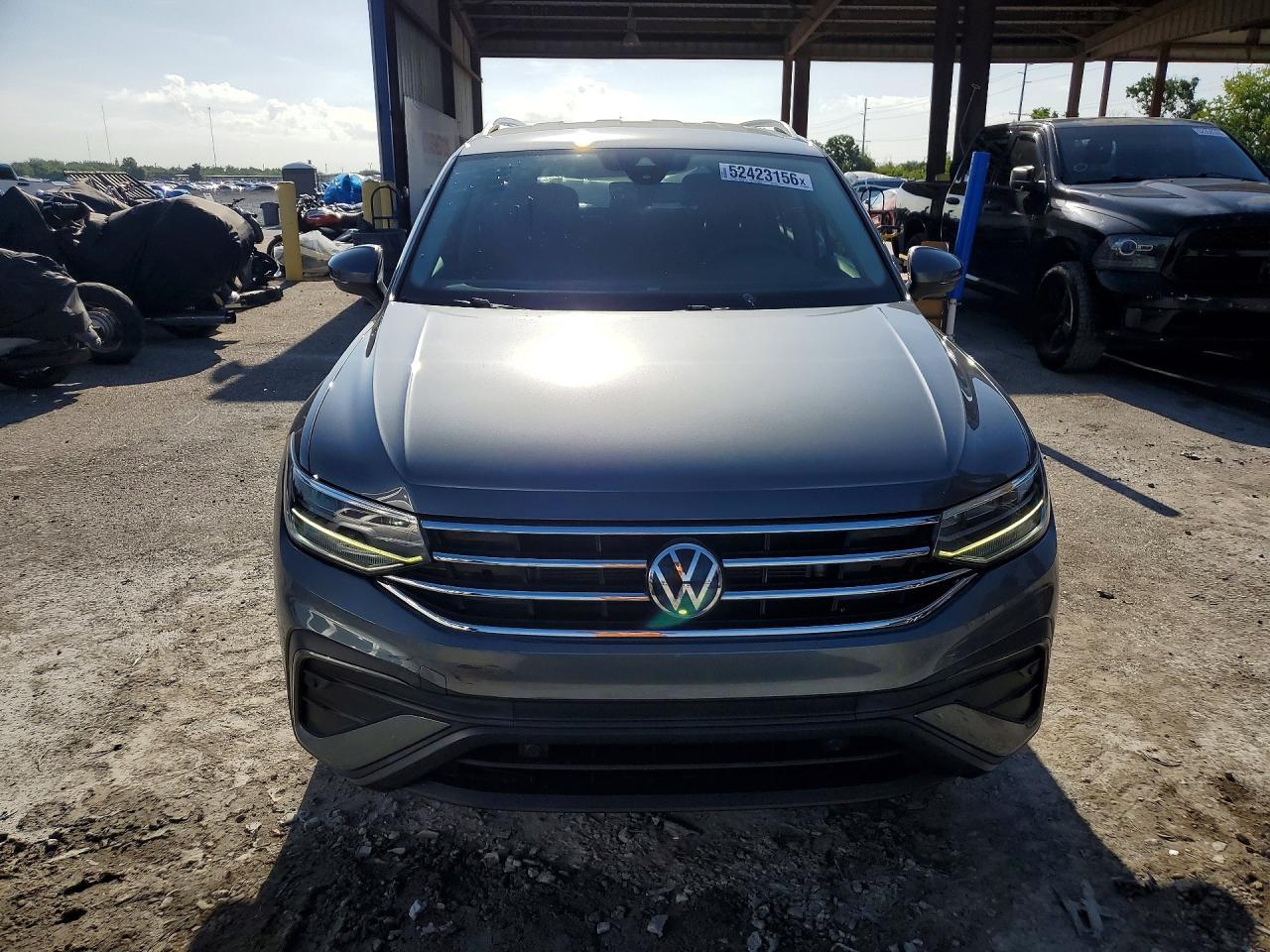 2022 Volkswagen Tiguan Se - Фото 5
