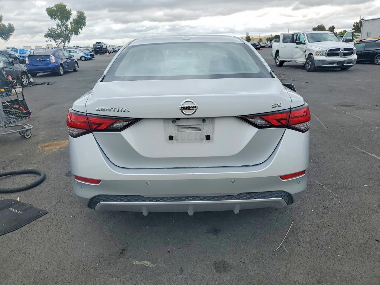 2021 Nissan Sentra Sv - Фото 6