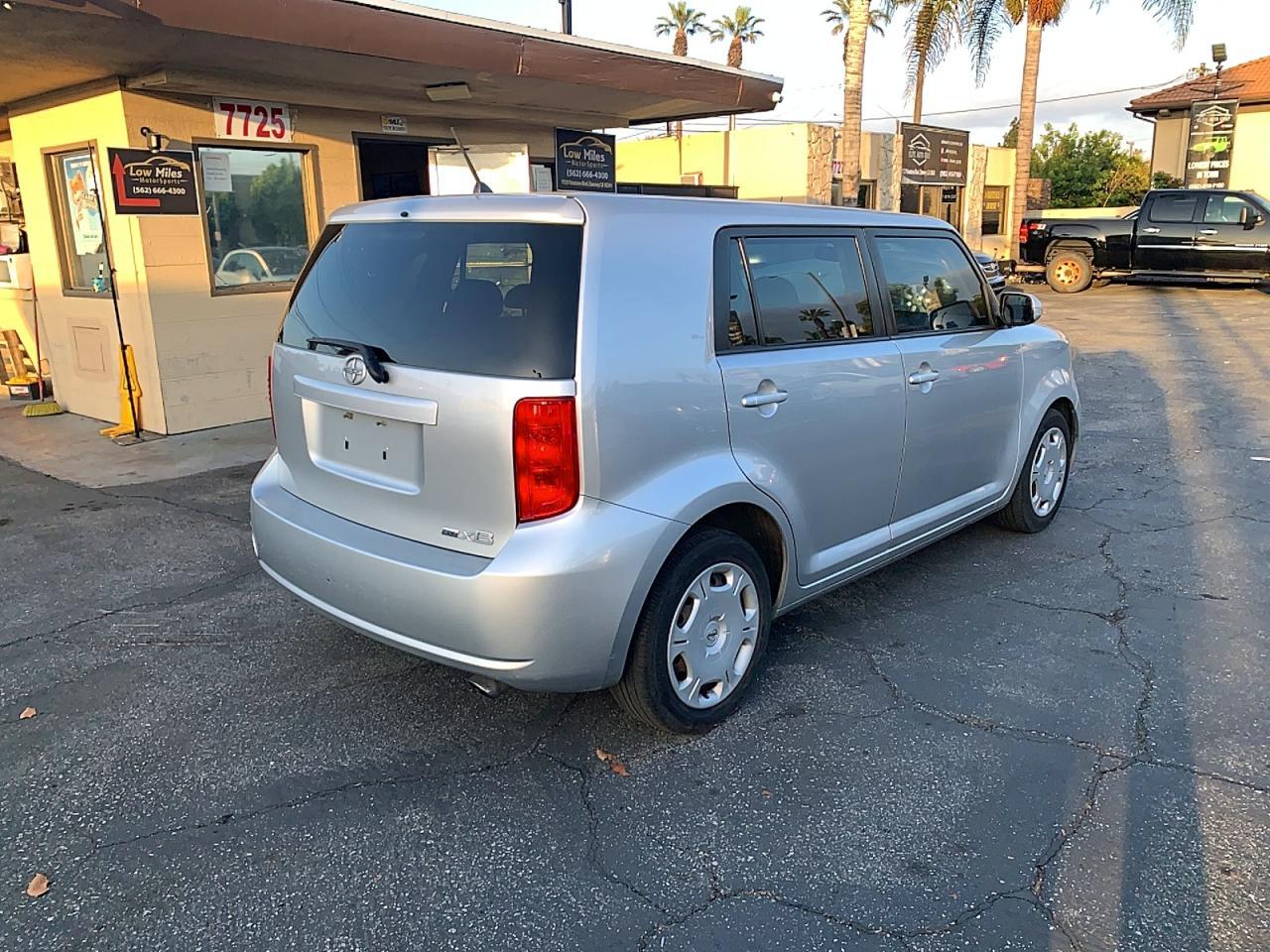 2010 Scion Xb Base - Image 4