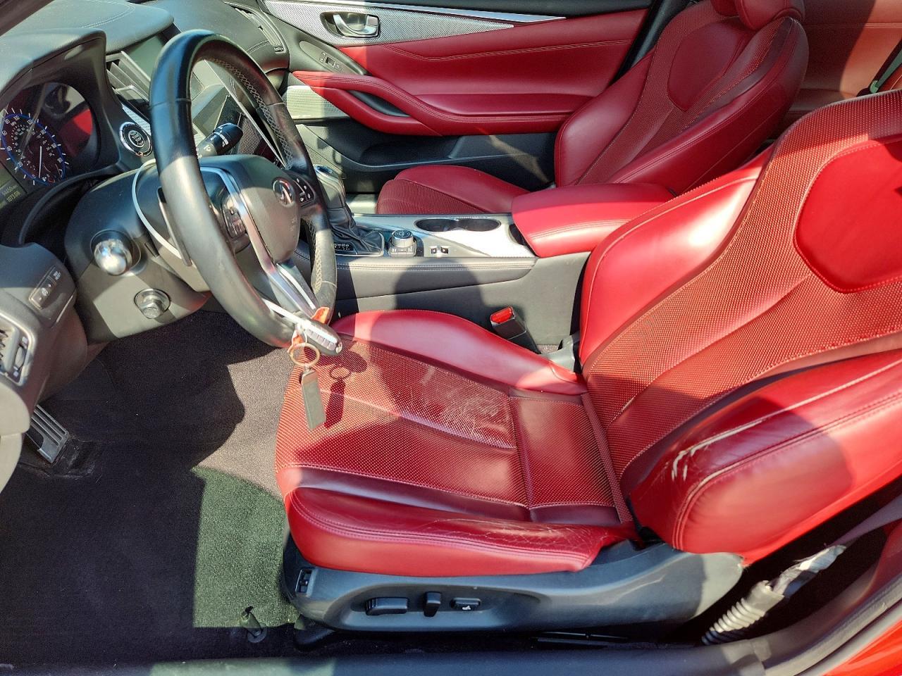 2017 Infiniti Q60 Red Sport 400 - Фото 7