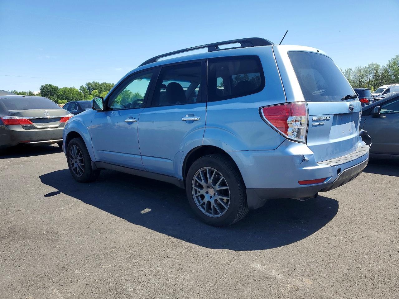 2012 Subaru Forester 2.5X Premium - Image 2