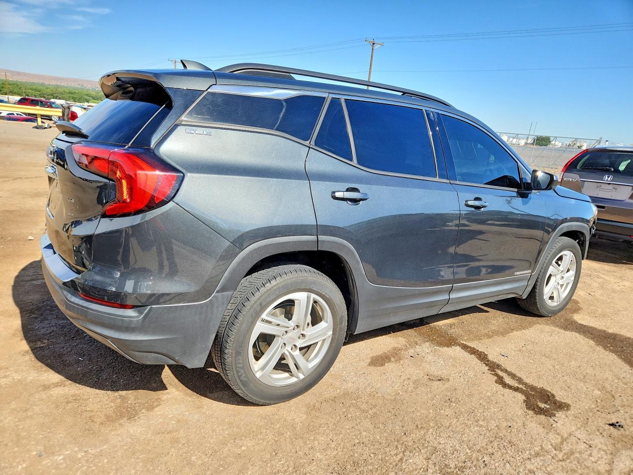 2018 GMC Terrain Sle - Image 3