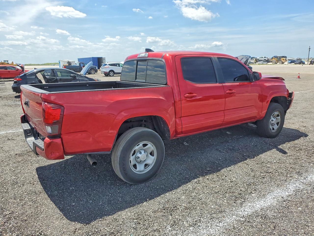 2022 Toyota Tacoma Sr - Фото 3