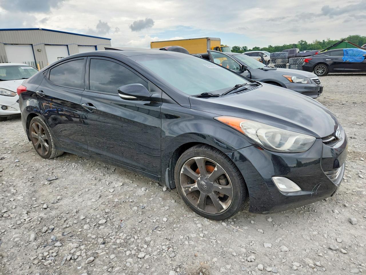 2013 Hyundai Elantra Limited - Image 4