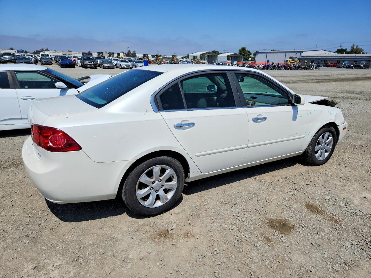 2006 Kia Optima Lx - Image 3
