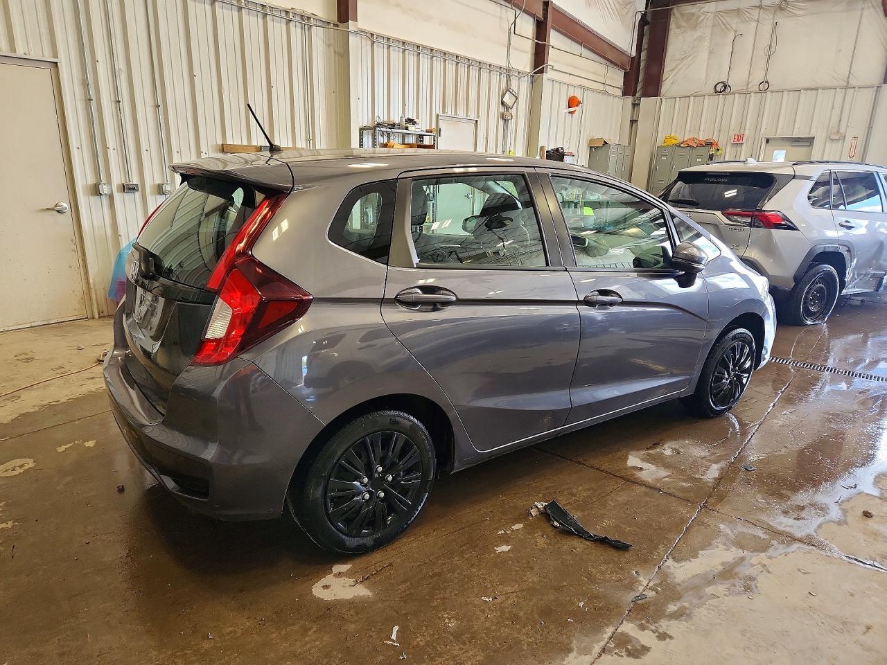 2018 Honda Fit Lx - Фото 3