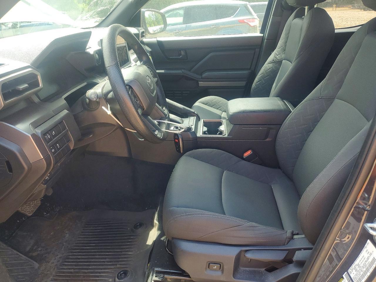 2025 Toyota Tacoma Sr5 - Image 7